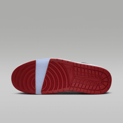 Jordan Nu Retro 1 Low Men's Shoes. Nike IN